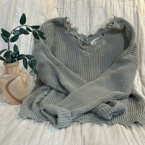 Jessica Simpson Frayed V-Neck Sweater in Gray